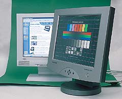 Samsung SyncMaster 531TFT, NEC MultiSync LCD1500M