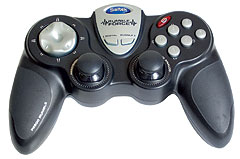 (Klik za uvećanje: JPEG, 39 KB) Saitek P2500 Rumble Force
