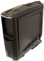 (Klik za uvećanje: JPEG, 28 KB) SilverStone Raven RV01